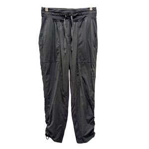 Lululemon Beyond the Studio Jogger Women 4 Grey Excellent Pinstripe LW6CDQS